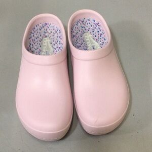 Dansko Light Pink Clogs with Patterned Insole